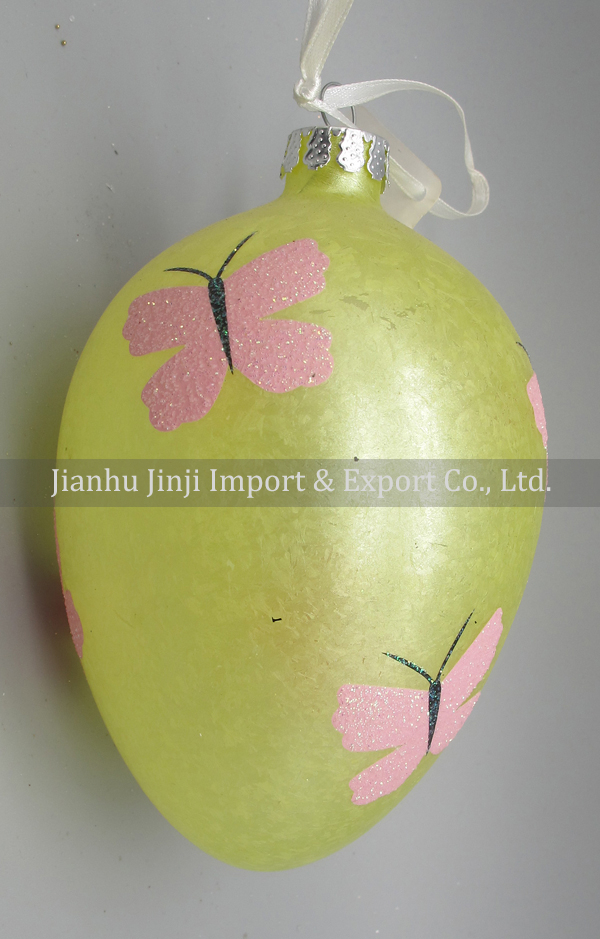 Glass easter egg with colour paint