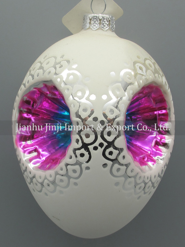 Glass easter egg with colour paint