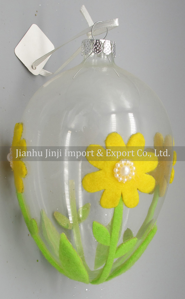 Glass easter egg with colour paint
