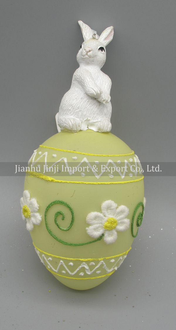 Glass easter egg with colour paint