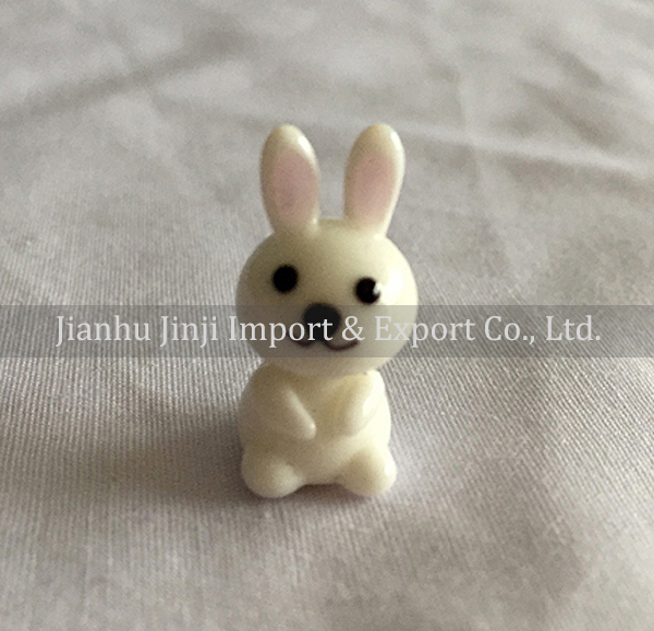 Glass rabbit