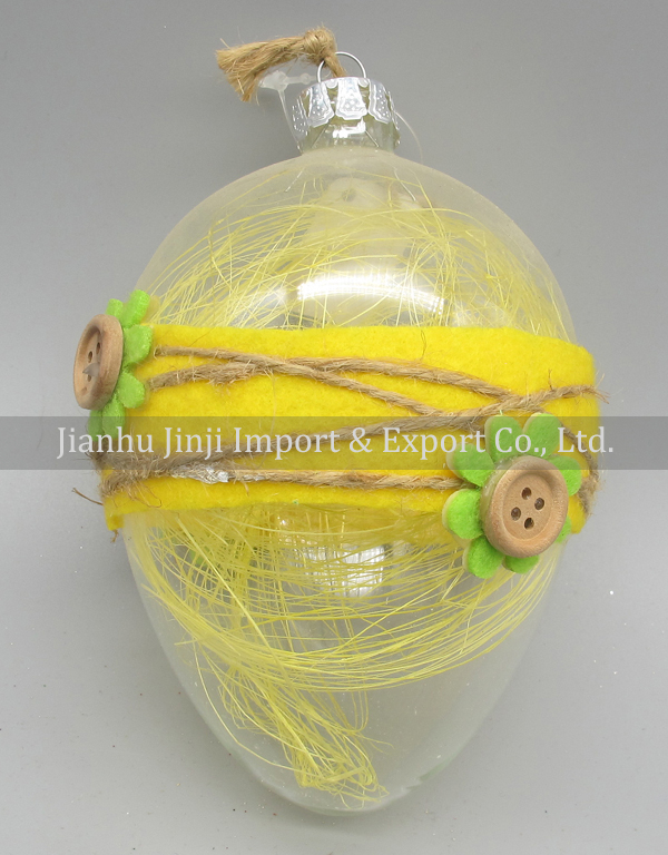 Glass easter egg with colour paint