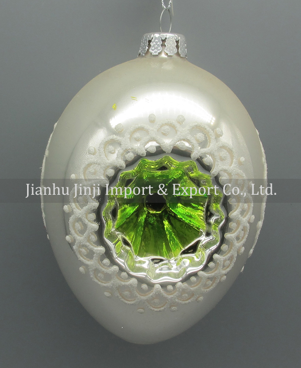 Glass easter egg with colour paint