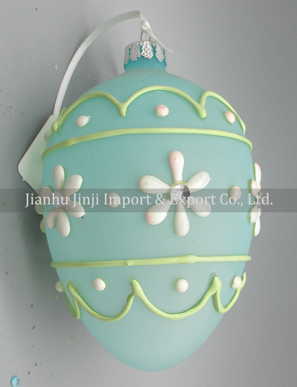 Glass easter egg with colour paint