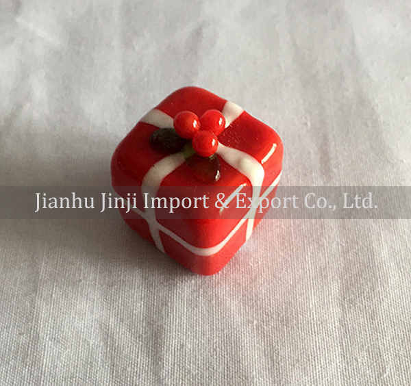 Glass christmas decoration