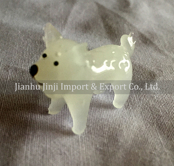 Glass dog