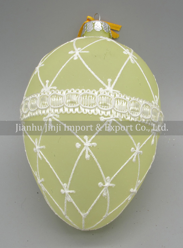 Glass easter egg with colour paint