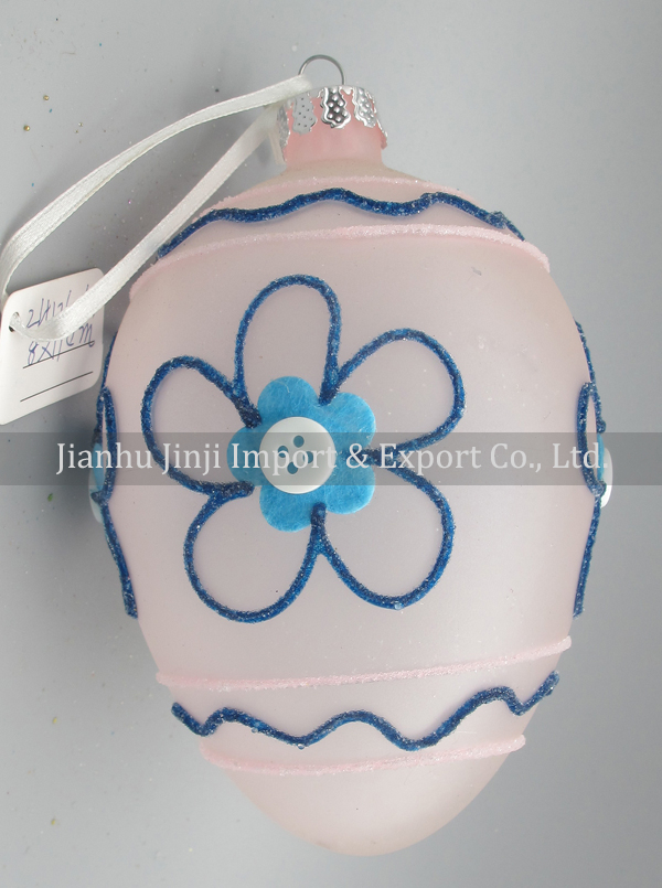 Glass easter egg with colour paint