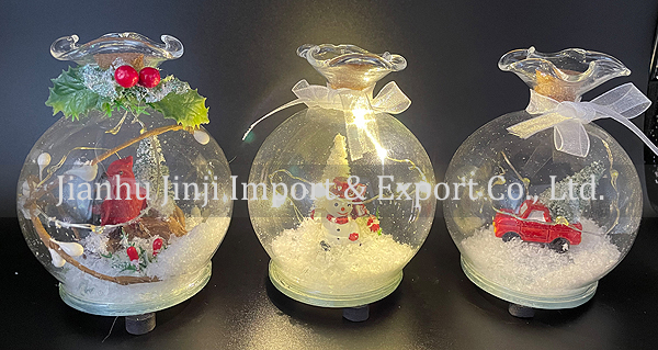 Christmas glass pendent