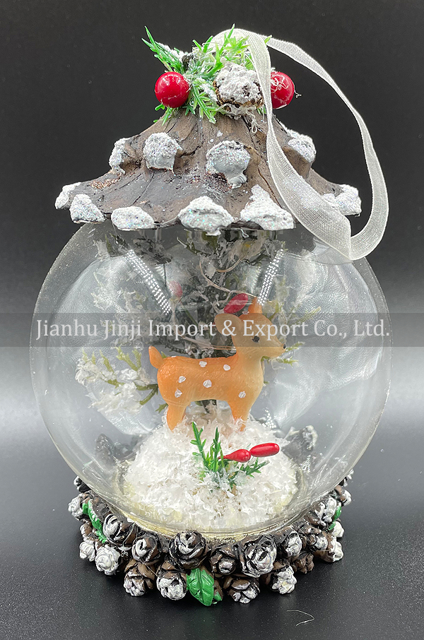 Christmas glass pendent