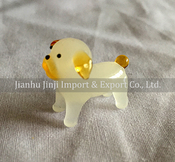 Glass dog