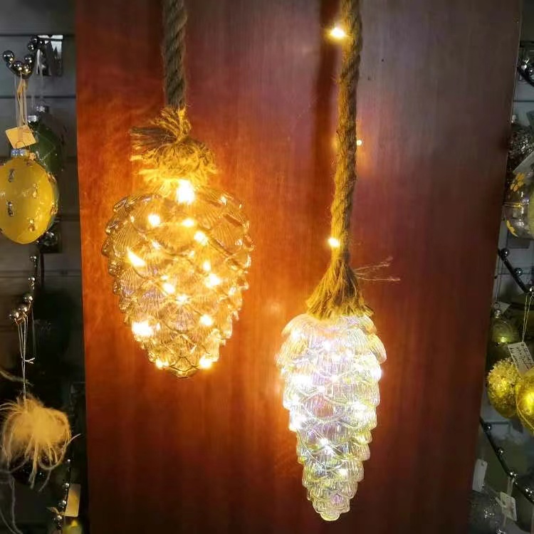 glass hang decoration