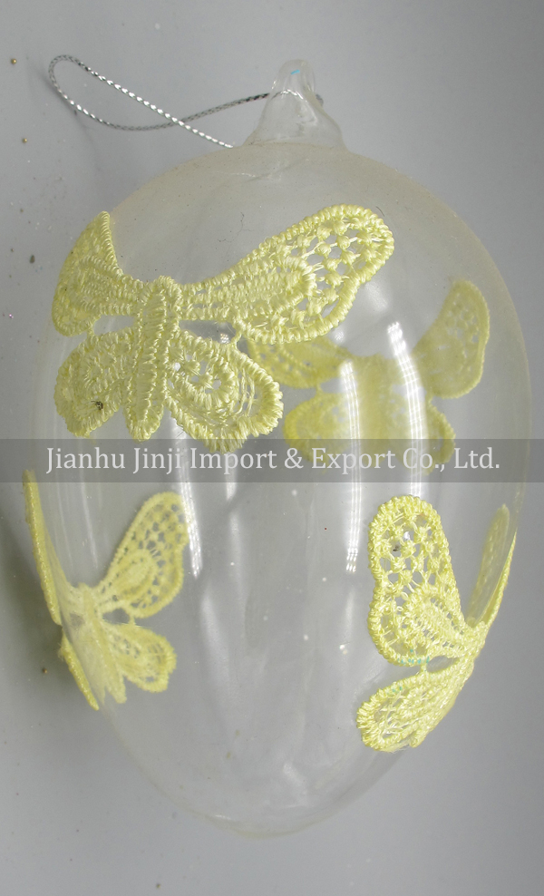 Glass easter egg with colour paint