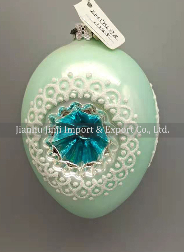 Glass easter egg with colour paint