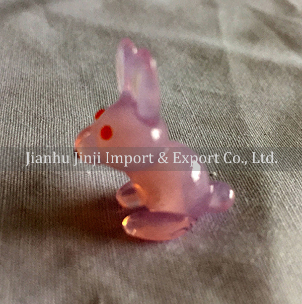 Glass rabbit