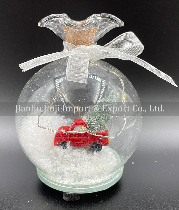 Christmas glass pendent
