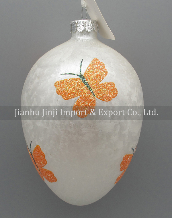 Glass easter egg with colour paint