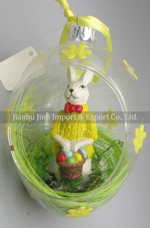 Glass easter egg with colour paint
